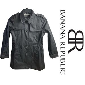 Women’s Banana Republic Petite Black Trench Coat Size Medium